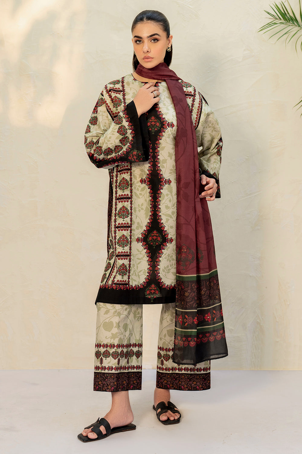 3 Pcs Unstitched Printed Lawn Suit DN-830