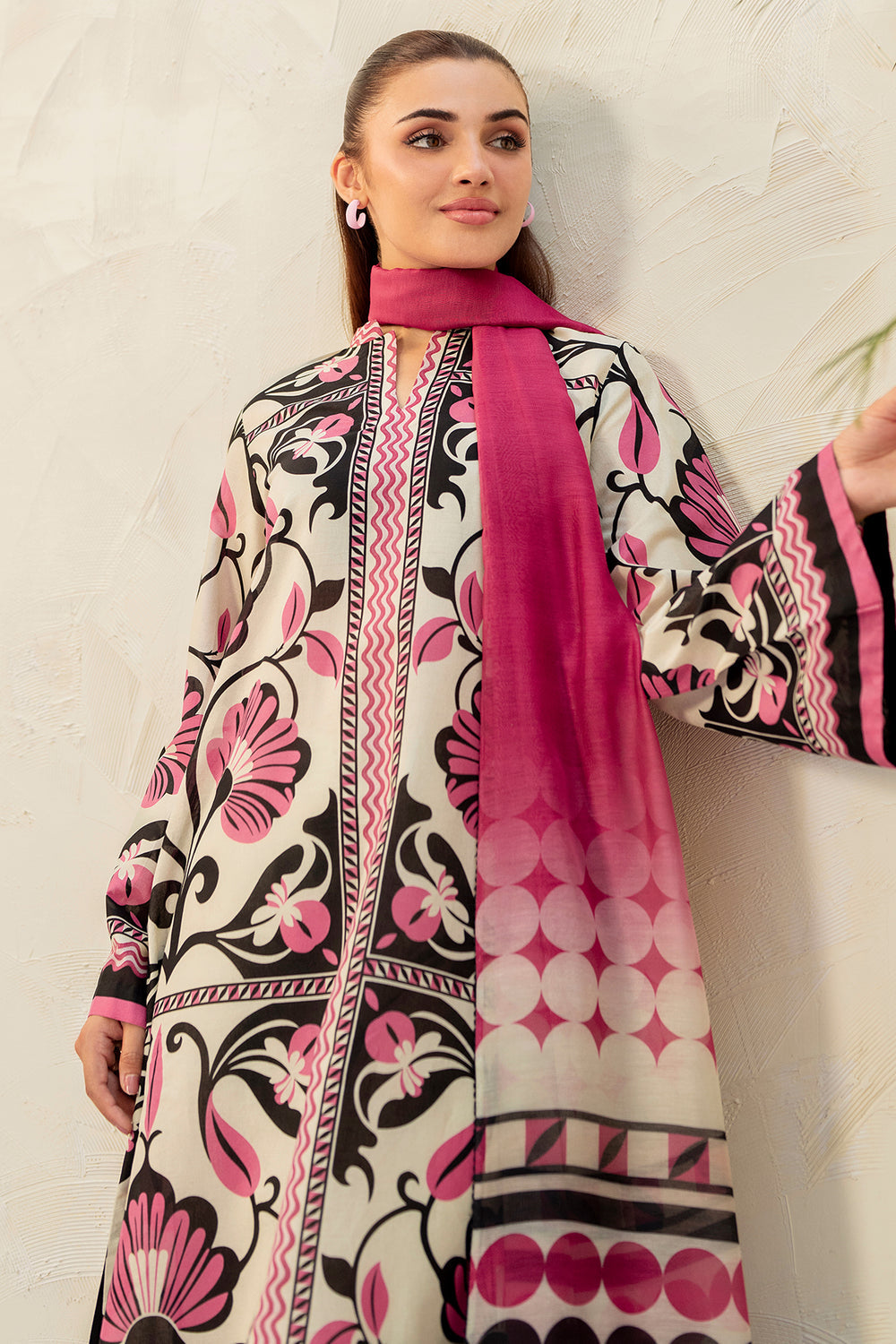 3 Pcs Unstitched Printed Lawn Suit DN-840