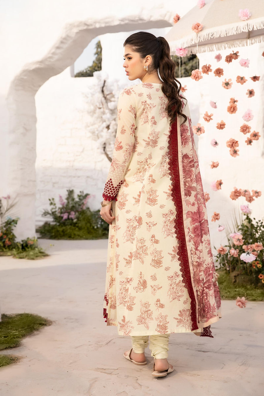 3 Pcs Unstitched Printed Lawn Suit DN-740