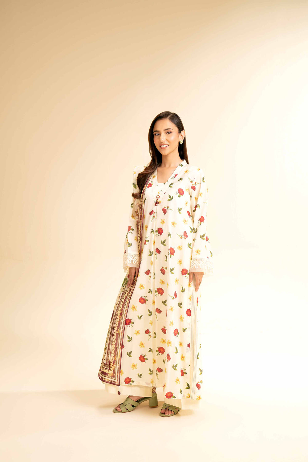 3 Pcs Unstitched Printed Lawn Suit DN-520