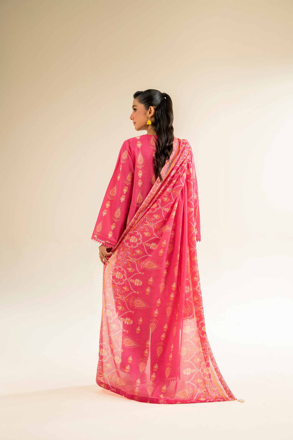 3 Pcs Unstitched Printed Lawn Suit DN-540