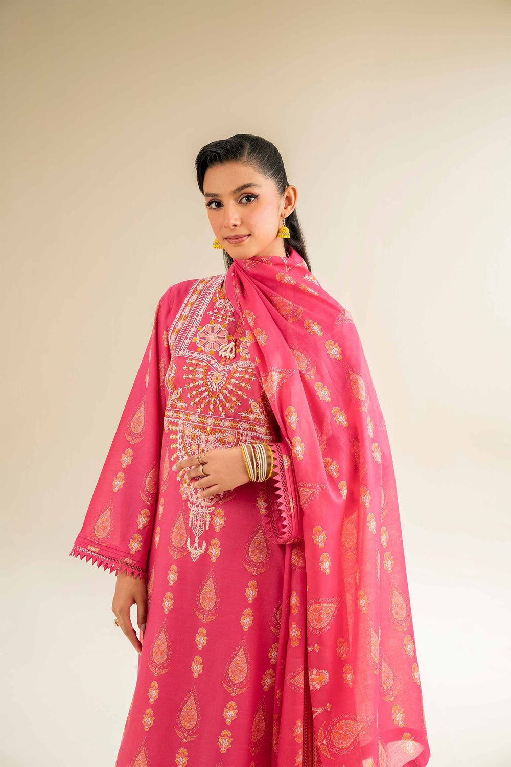 3 Pcs Unstitched Printed Lawn Suit DN-540