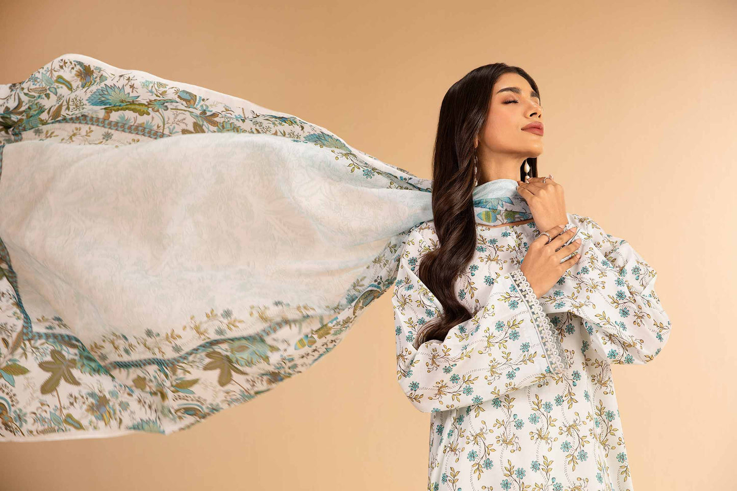 3 Pcs Uunstitched Printed Lawn By Nishat
