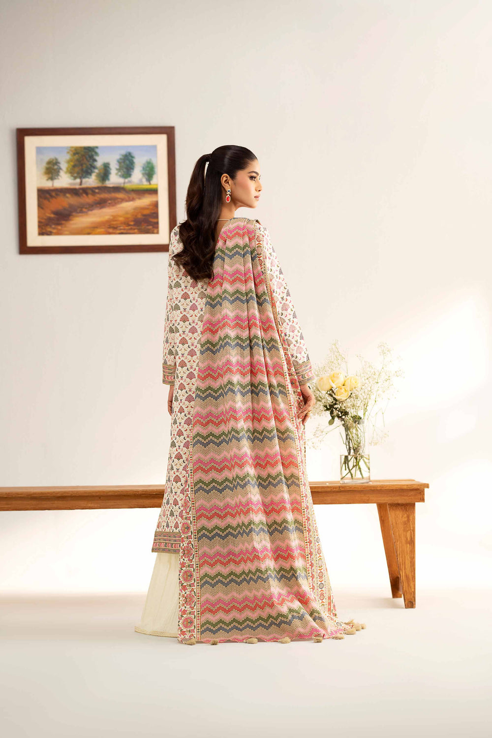 3 Pcs Unstitched Printed Lawn Suit DN-640