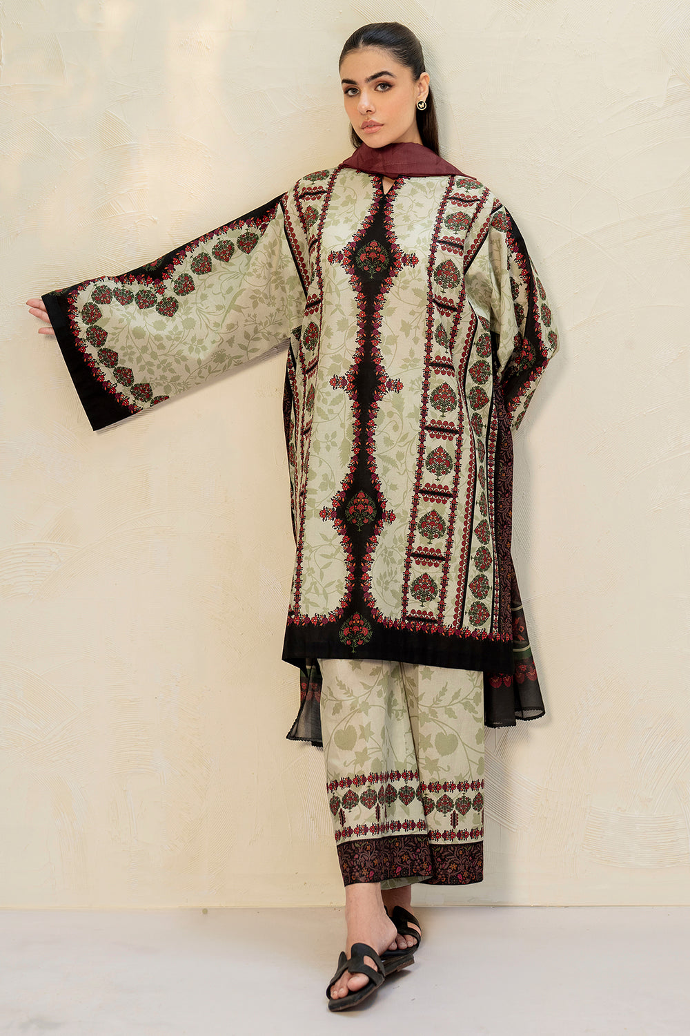 3 Pcs Unstitched Printed Lawn Suit DN-830