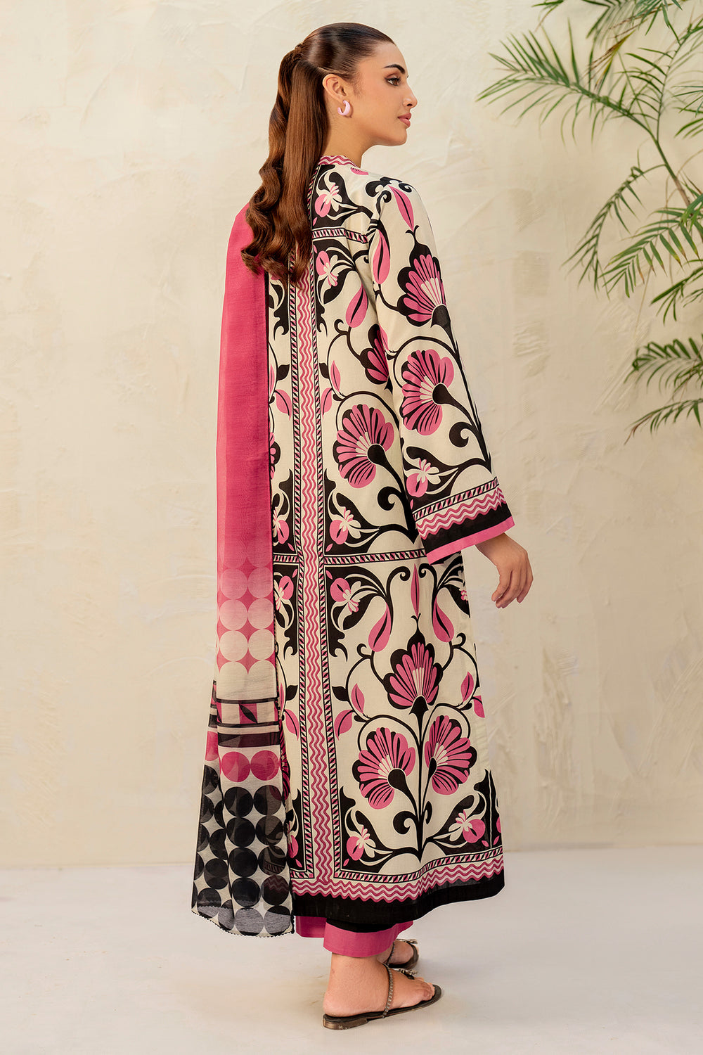 3 Pcs Unstitched Printed Lawn Suit DN-840