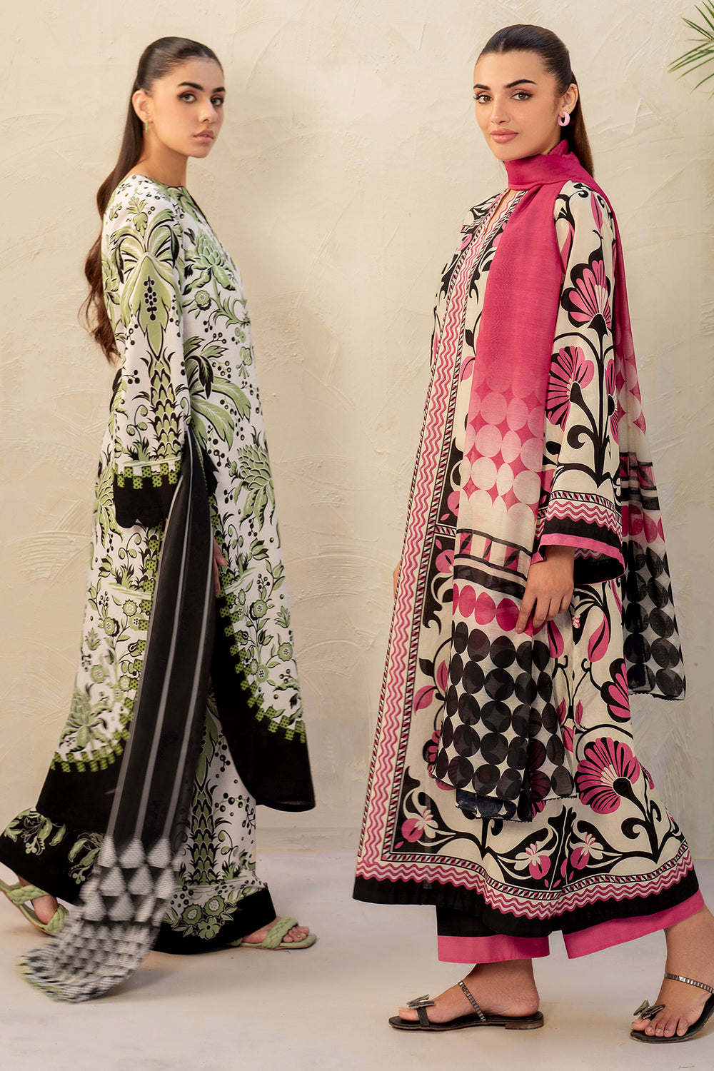 3 Pcs Unstitched Printed Lawn Suit DN-840