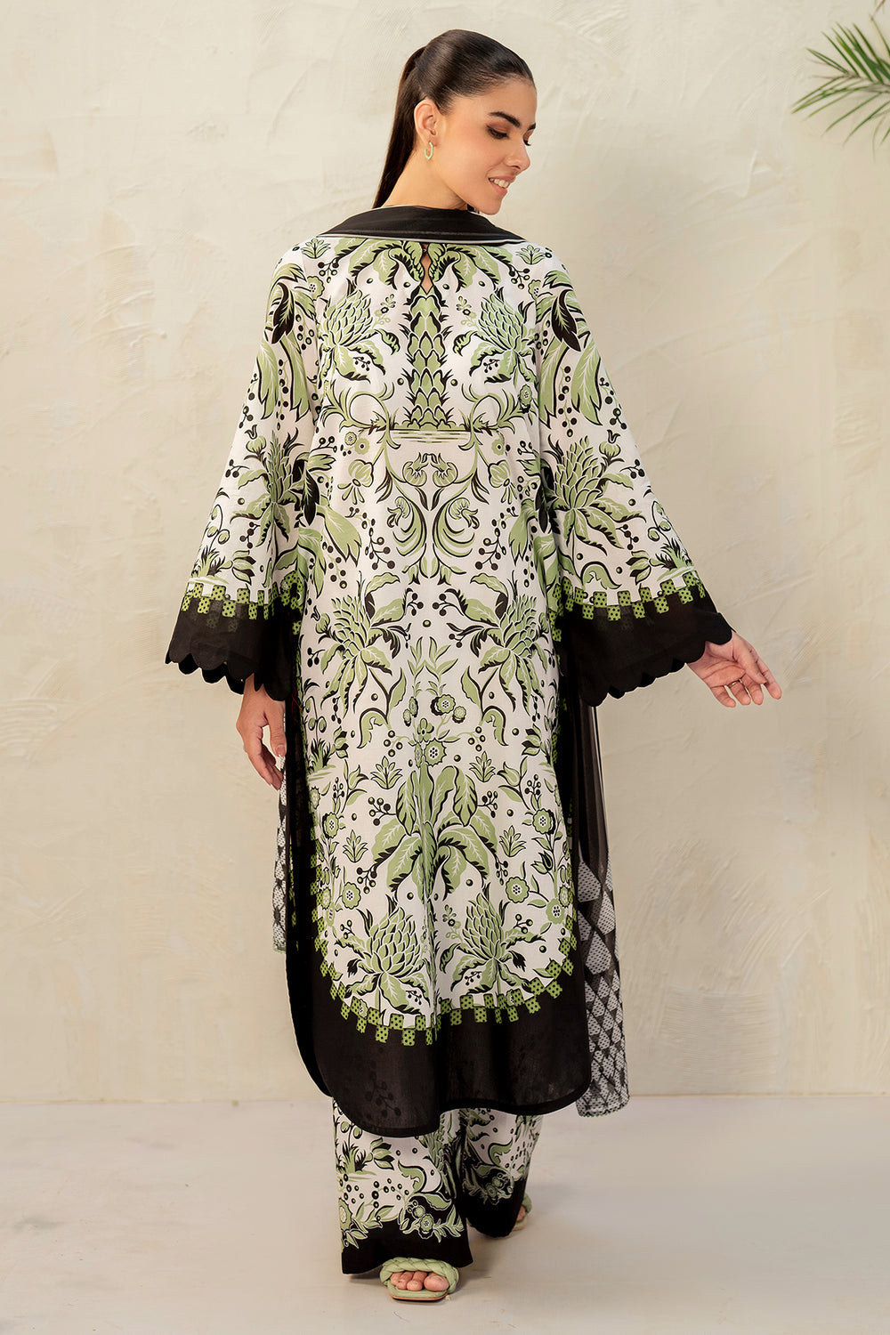 3 Pcs Unstitched Printed Lawn Suit DN-860
