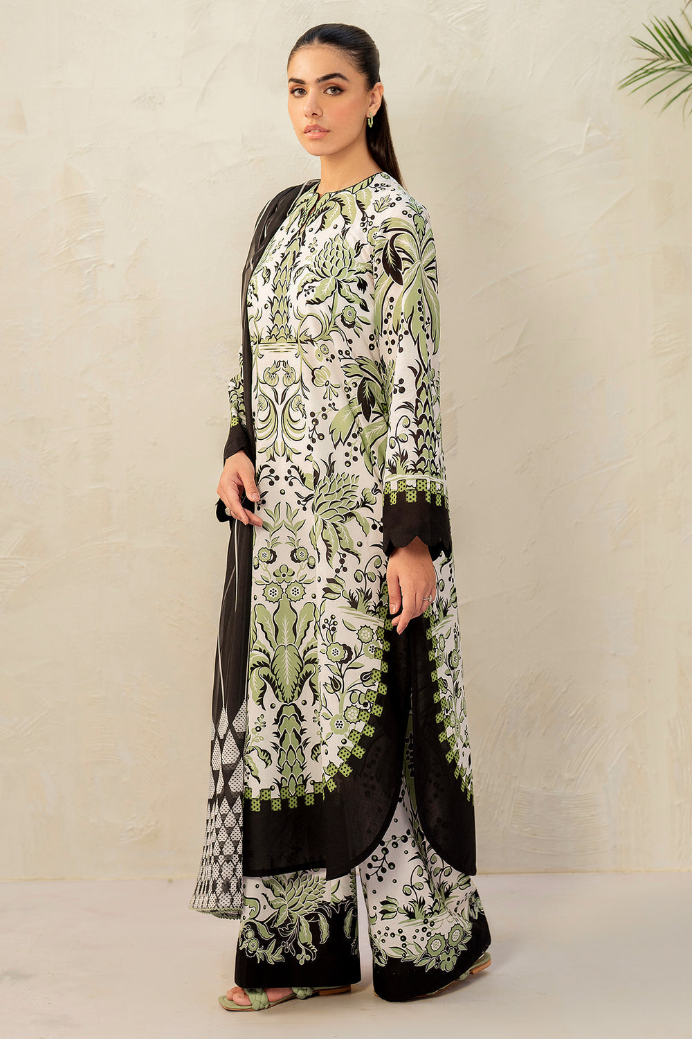 3 Pcs Unstitched Printed Lawn Suit DN-860