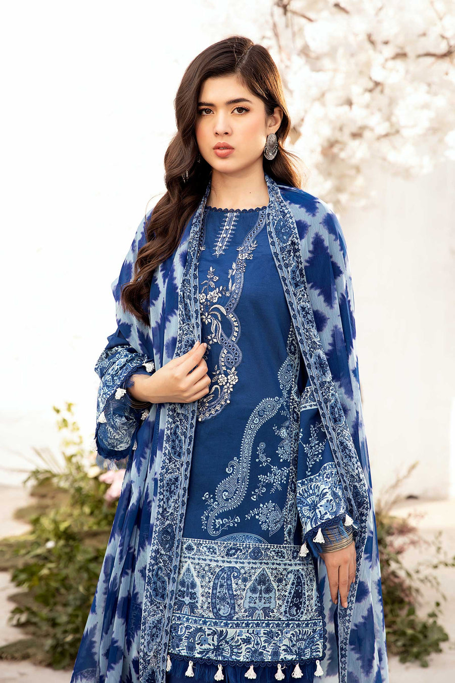 3 Pcs Unstitched Printed Lawn Suit DN-710