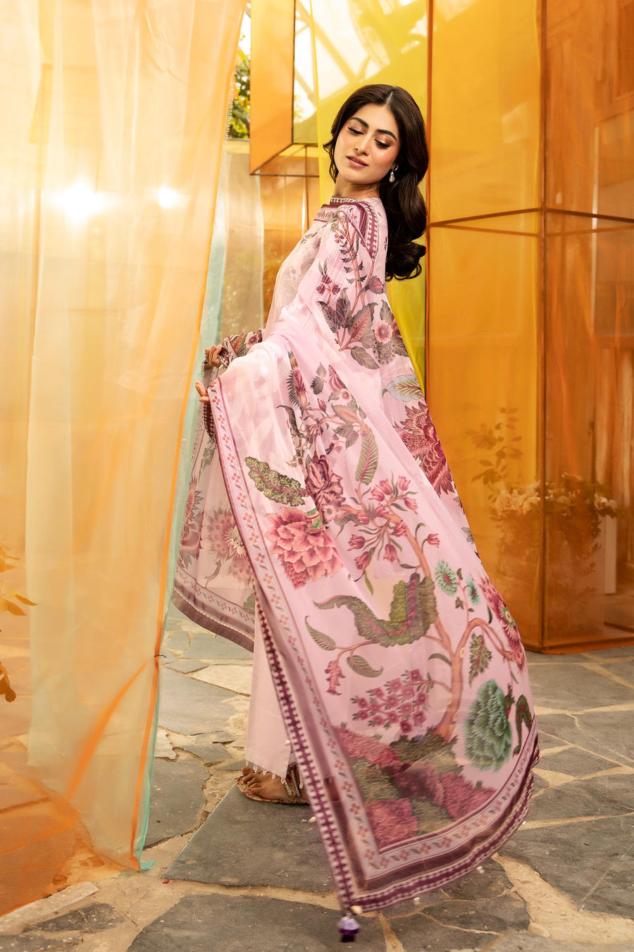 3 Pcs Unstitched Printed Lawn Suit DN-720