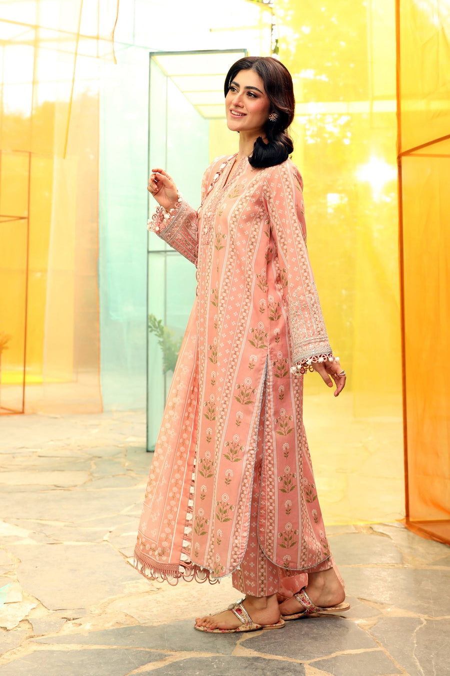 3 Pcs Unstitched Printed Lawn Suit DN-750